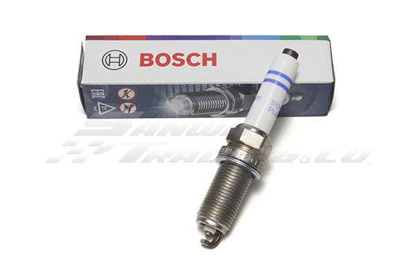 スパークプラグ　BOSCH　95B/978/970